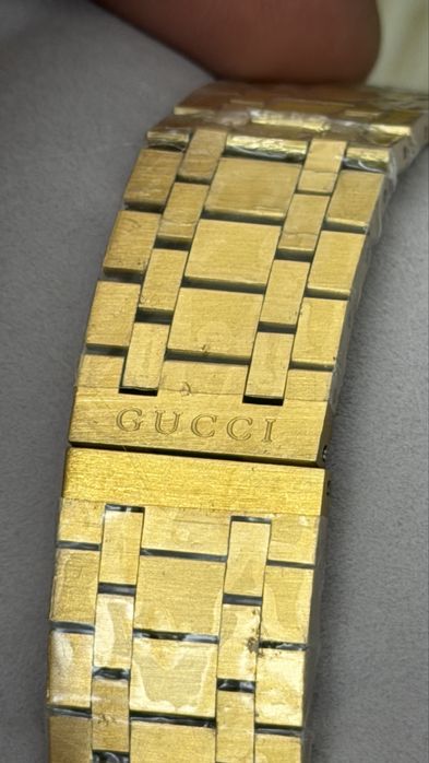 Gucci Zegarek 25H