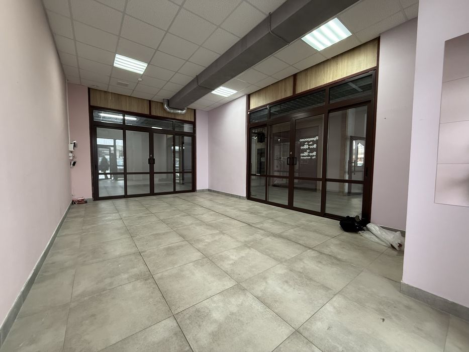 Здам приміщення ТЦ «Ідеал»