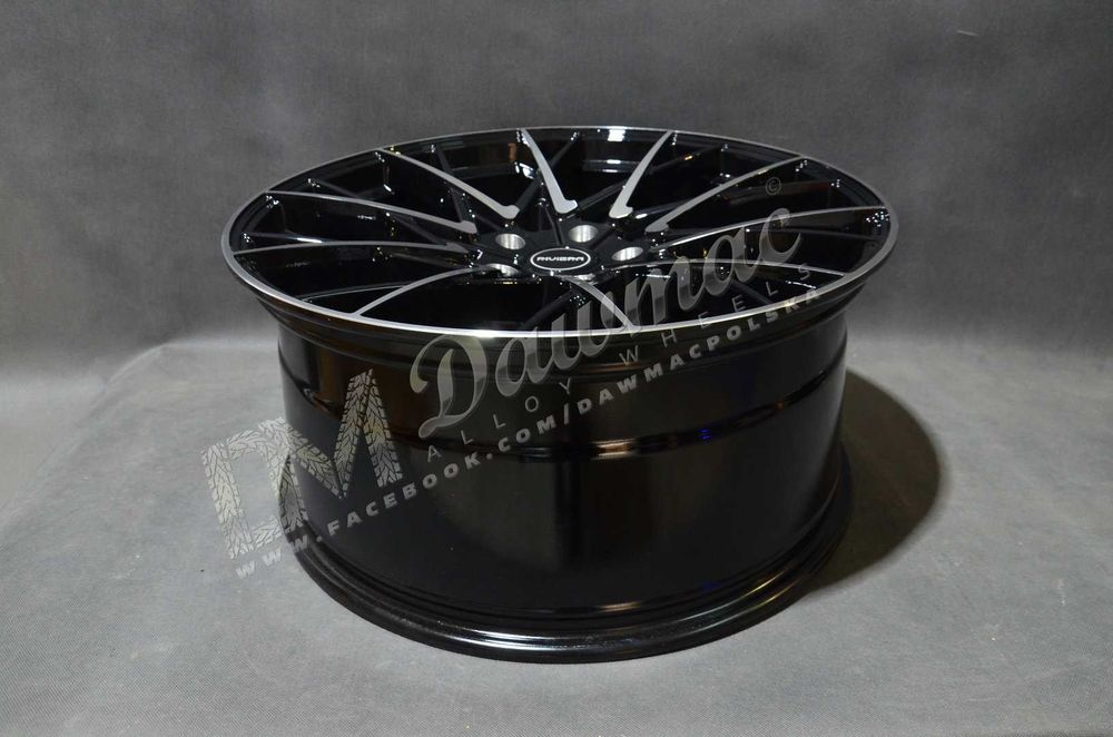 Felgi Riviera RV197 22" 10J ET30 5x127 Black Polished