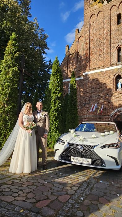 Auto do ślubu - Nowoczesny Lexus ES Ultra Luxury - Biała Perła