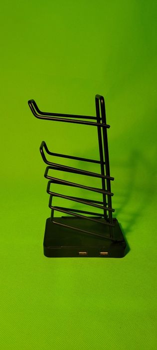 Stojak na kontrolery/pady PS3 PS4 PS5 4 porty USB możliwość ładowania