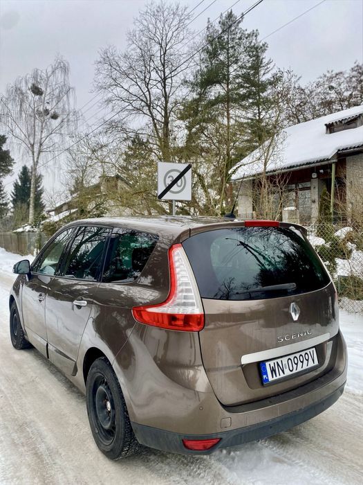 Sprzedam renault scenic 2,0 bezyna automat