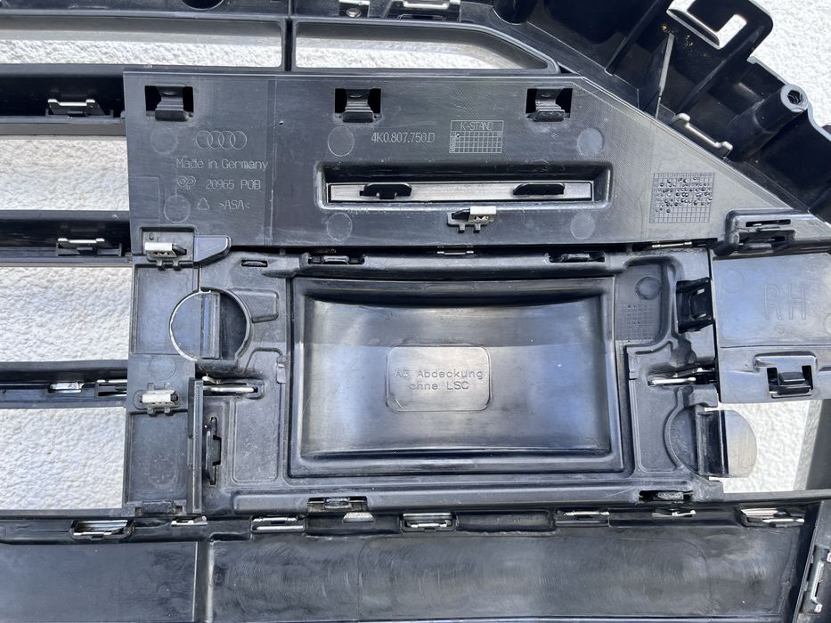 Atrapa Grill audi A6 C8 z 2023r - stan Idealny nie uszkodzony