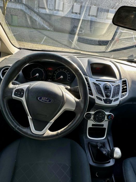 Ford Fiesta 1.4 TDCi ECOnetic (2012)