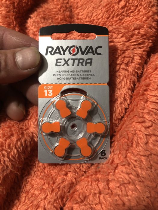 Слуховой аппарат 2шт. В робочем отличном состоянии, практически новый