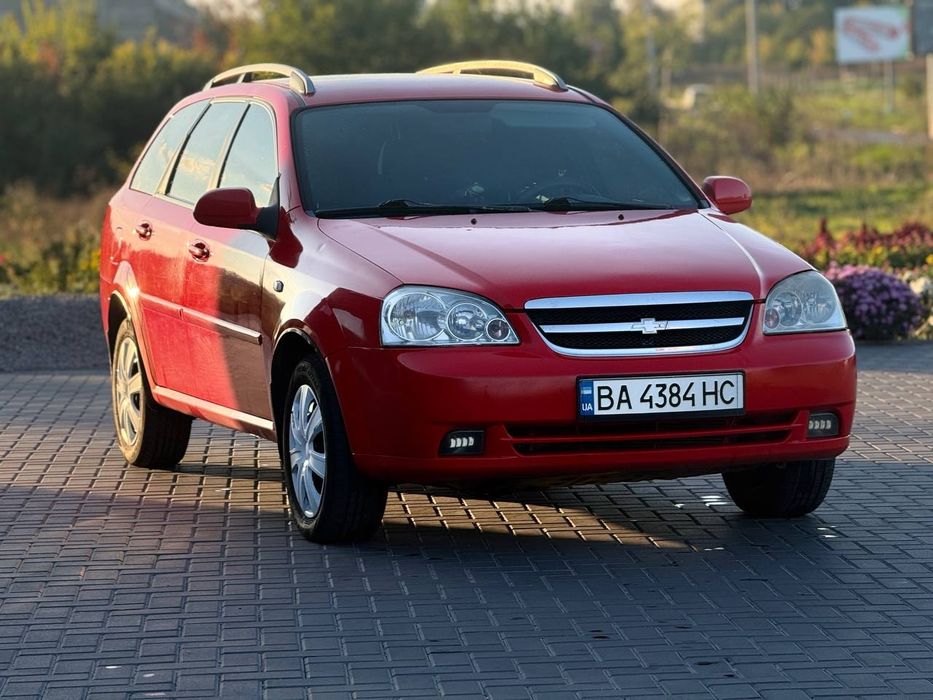 Продам Chevrolet Lacetti в кузові Універсал