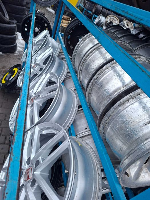 Диски  5/112 R17 7J ET40 Сіат Seat Skoda Шкода .