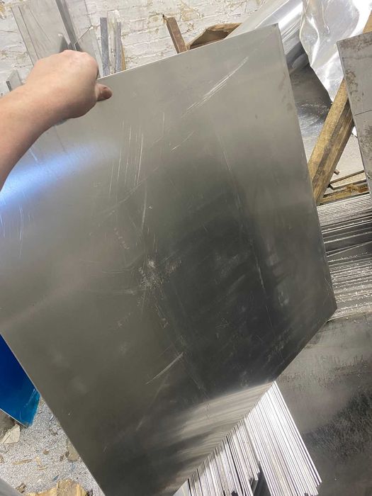 Лист алюминия алюминиевый 1-2-3-4мм   0,5х1м   1х1м  и др.разм  Налож