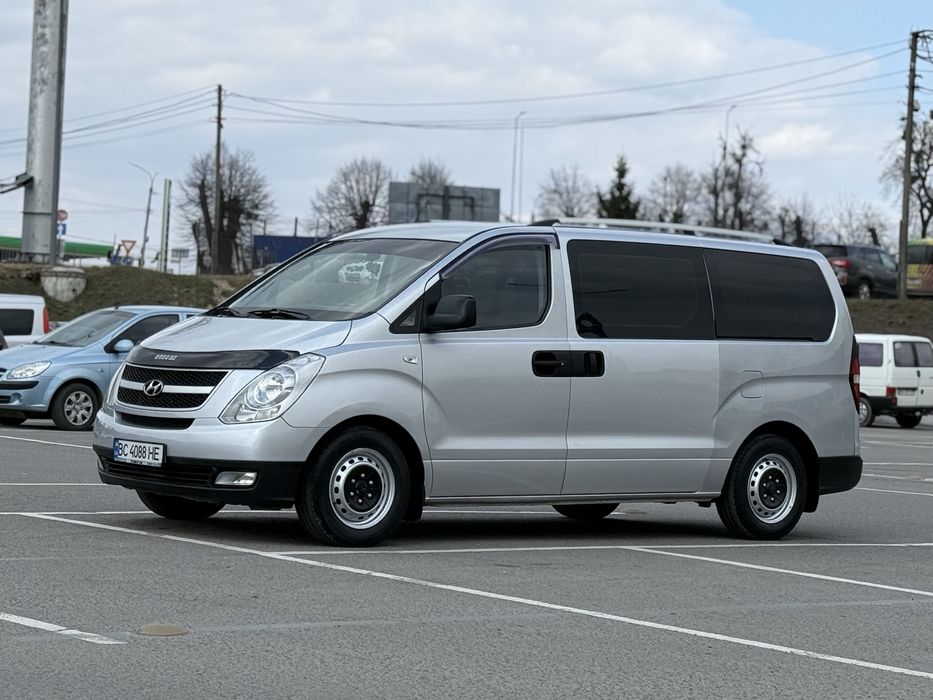 Бус Hyundai H-1 (2009) Пасажир 9 місць, торг, обмін, лізинг, кредит