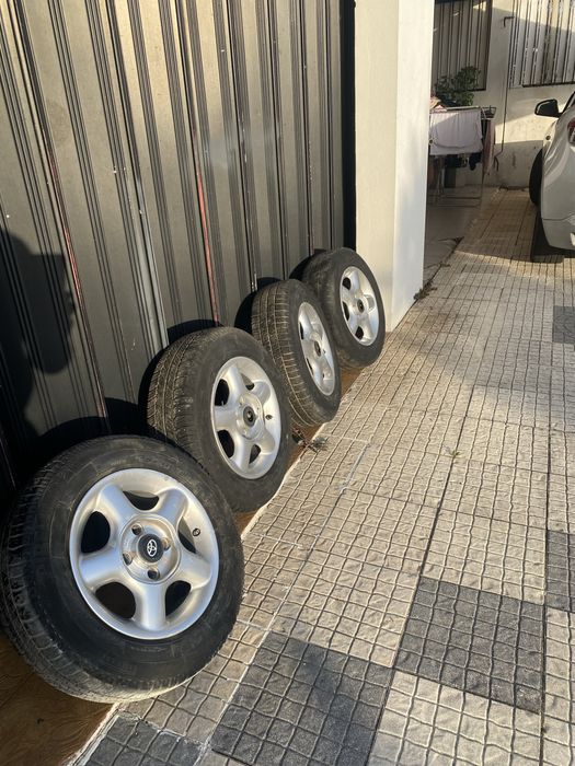 Jantes 13 com Pneus