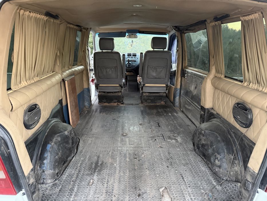 Mercedes Vito 2.2 дизель автомат