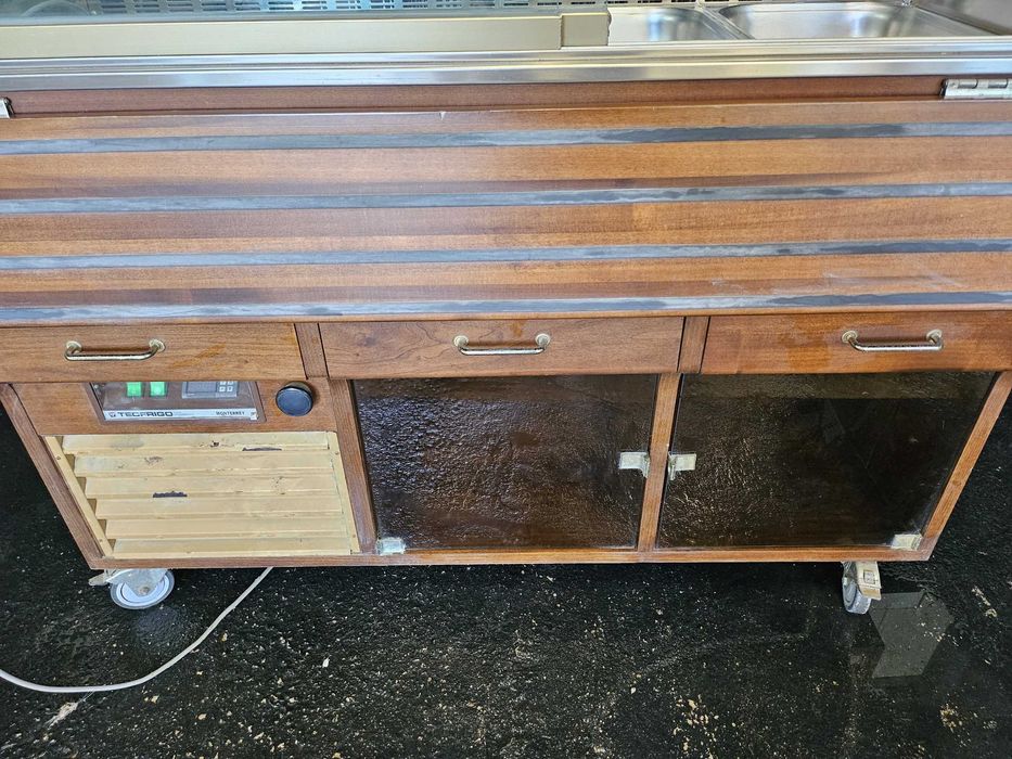 Expositor refrigerado para carne, peixe ou marisco