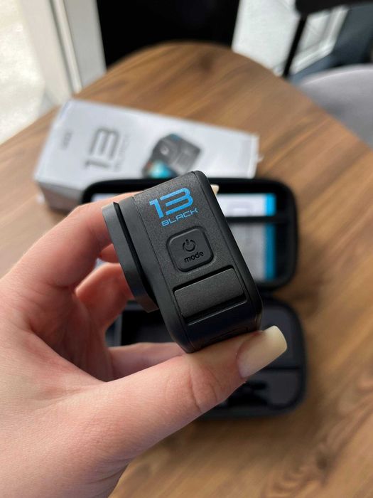 Екшн-камера GoPro Hero 13 з двома акумуляторами