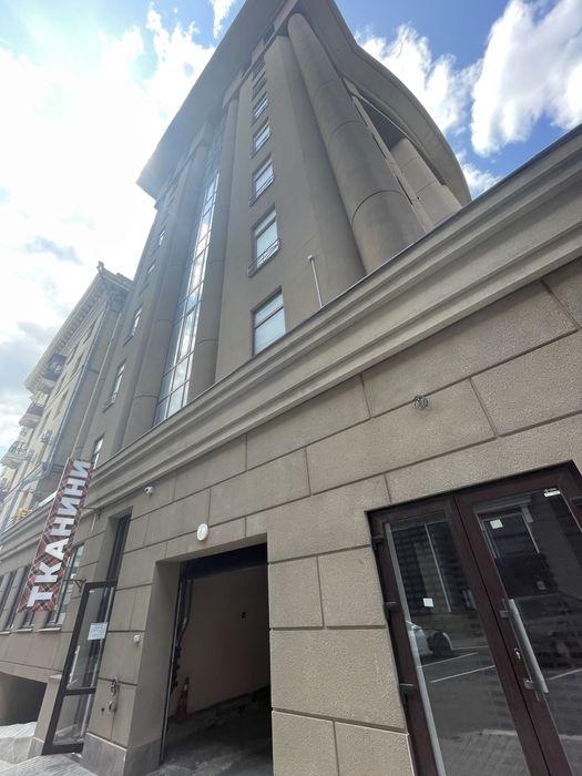 Паркоместо ЖК Квитка, ул. Квитки Основьяненко, площадь Конституции