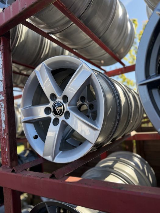 Komplet alufelg 5x112 16” oryginalnych audi