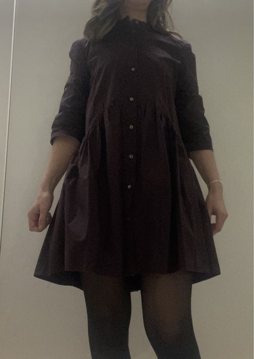 Vestido Zara, tamanho XS, em popelina, cor de vinho