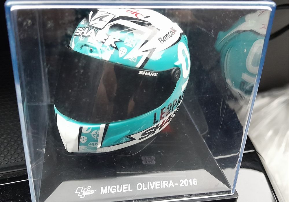 Capacete do Miguel Oliveira