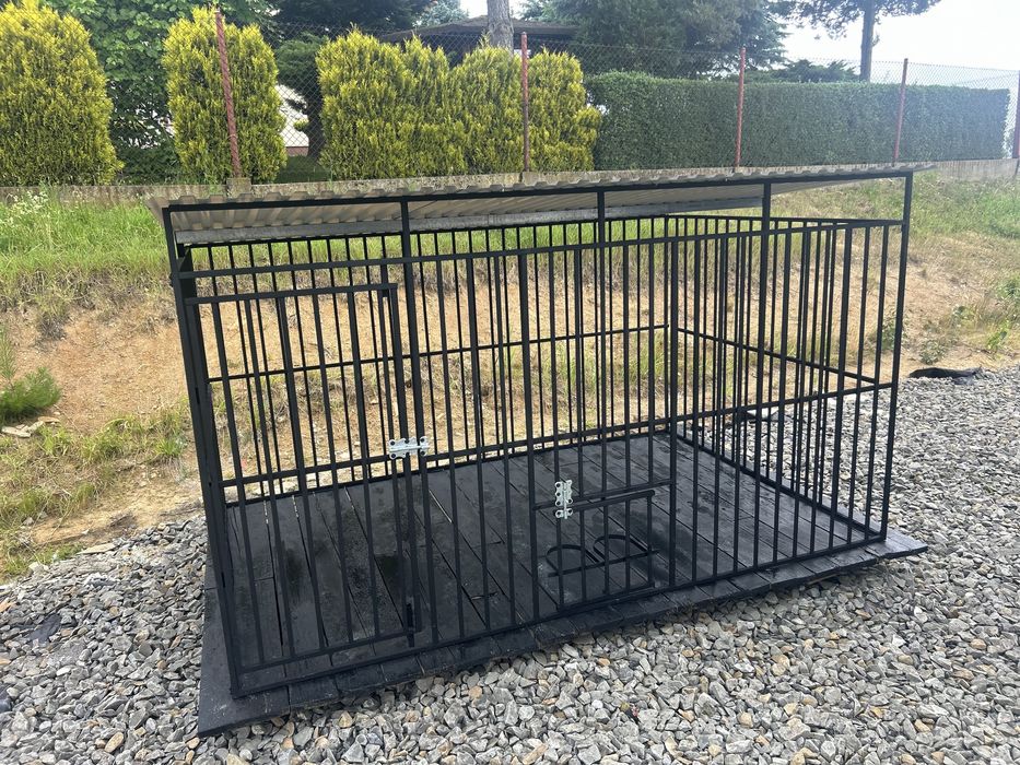 Kojce / klatki / boxy dla psow
