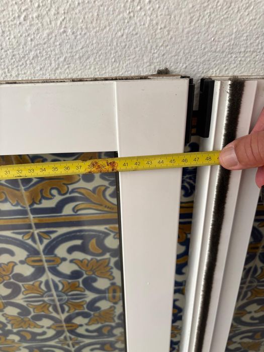 Janela de correr de alumínio branco