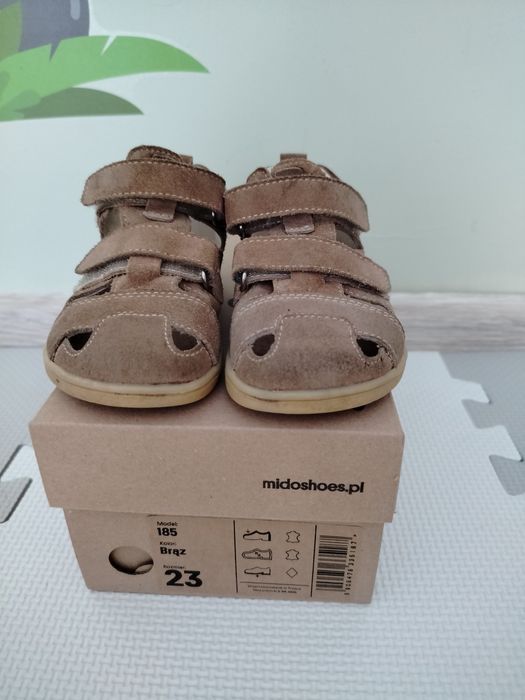Sandałki dla chłopca Mido, r.23 barefoot