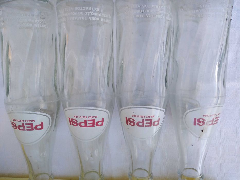 Grade Pepsi com 19 Garrafas