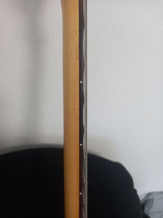 Продам електрогитару: 3 500 грн. - Електрогітари Бобрівка на Olx