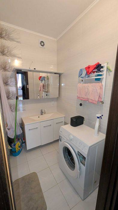 Здається 2кімнати у 2-х кімнатній квартирі без господарів/