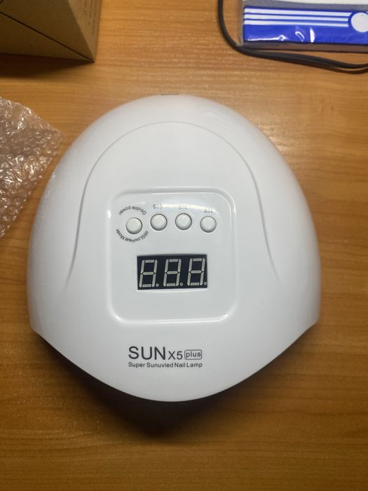 Лампа для манікюру