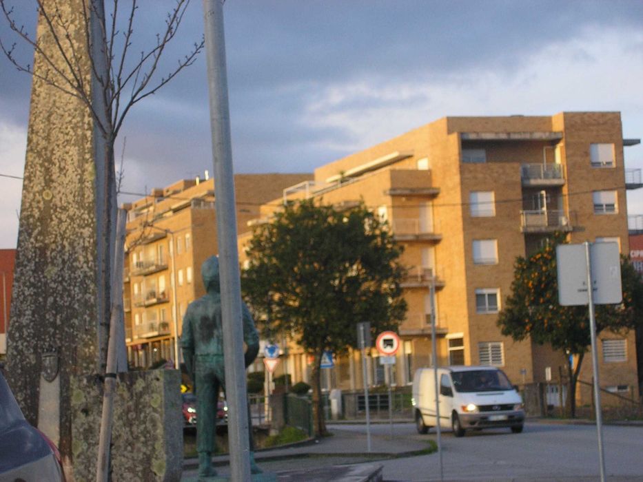 vende-se apartamento T2