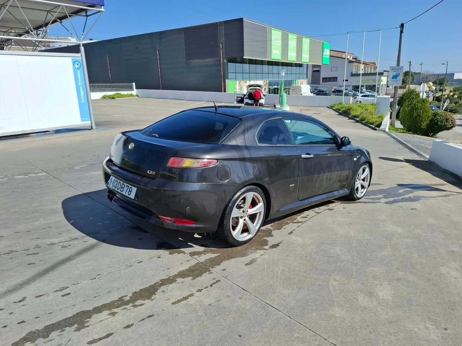Alfa Romeo GT Q2 - Selo Antigo
