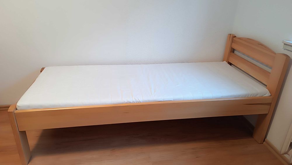 Łóżko młodzieżowe 70x185 z materacem - 2 szt