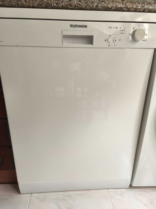 Maquina de lavar loiça para peças ou arranjo (problemas nos programas)