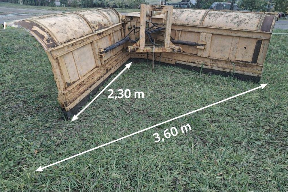 Pług do śniegu rozkładany