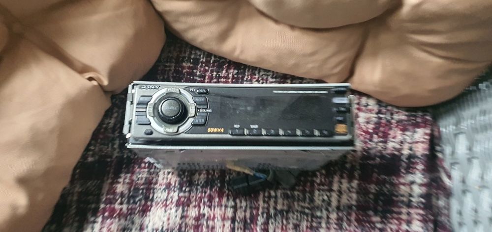 Radio  CD   Sony