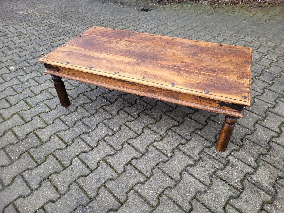 Ładna ława tekowa.