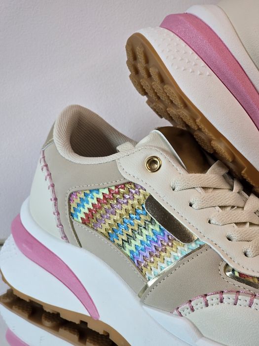 Sportowe wiosenne buty damskie nowe rozmiar 40