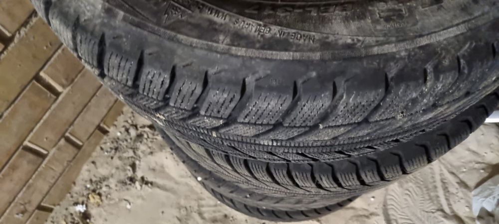 Диски  резина і ковпаки для avensis r16 205/55