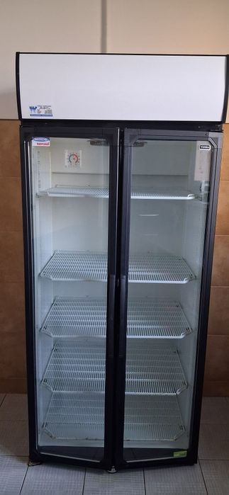 Chłodnia, lodówka, szafa,  witryna  chłodnicza