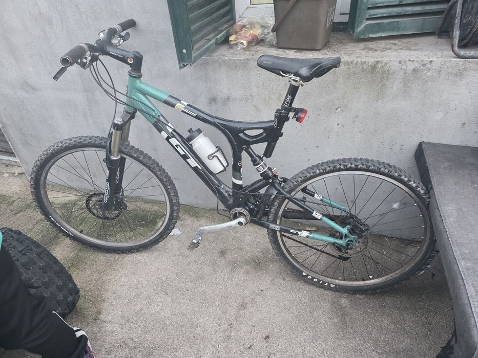 Mota 4  uma 125 azul