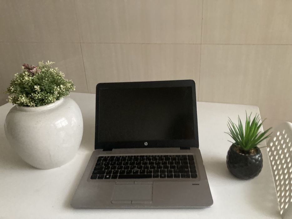 Laptop HP I5 6300U