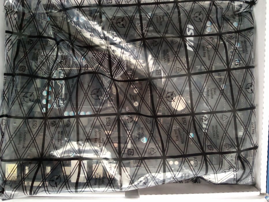 Материнская плата