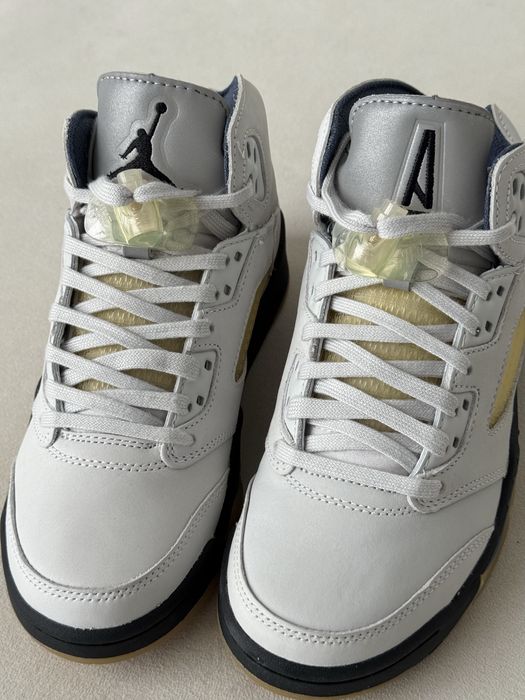 Оригинал Nike Air Jordan 5 Retro A Ma Maniere Dawn (FZ5758 004)