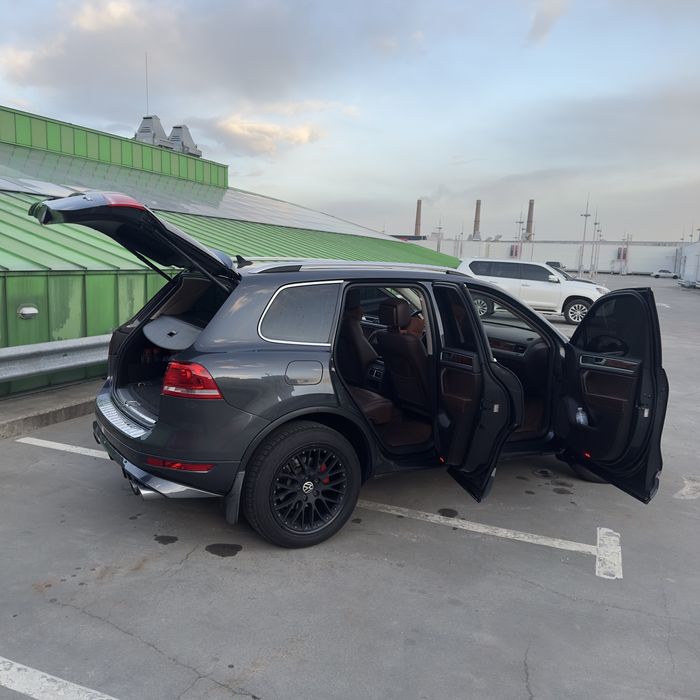 Volkswagen Touareg NF 2012