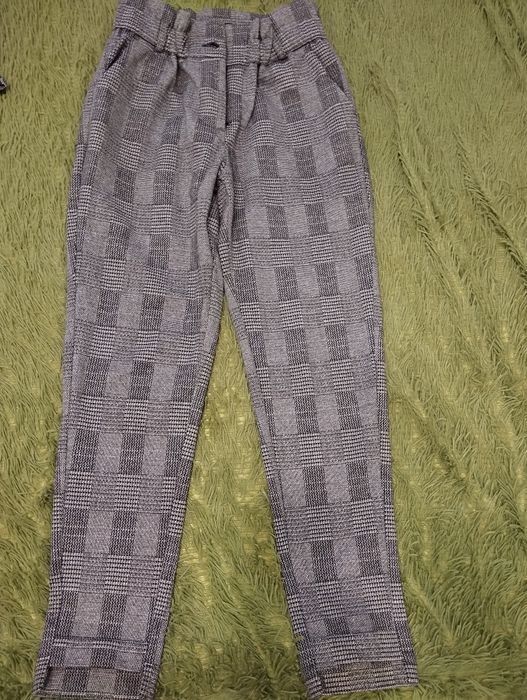 Жіночі штани на резинці