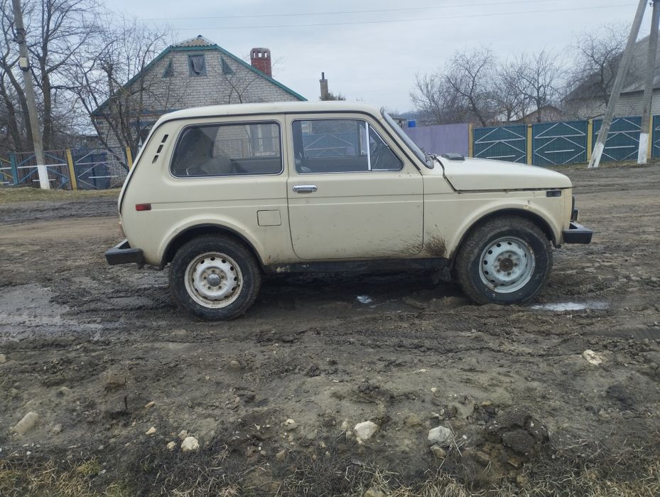 Продам ВАЗ Нива 2121