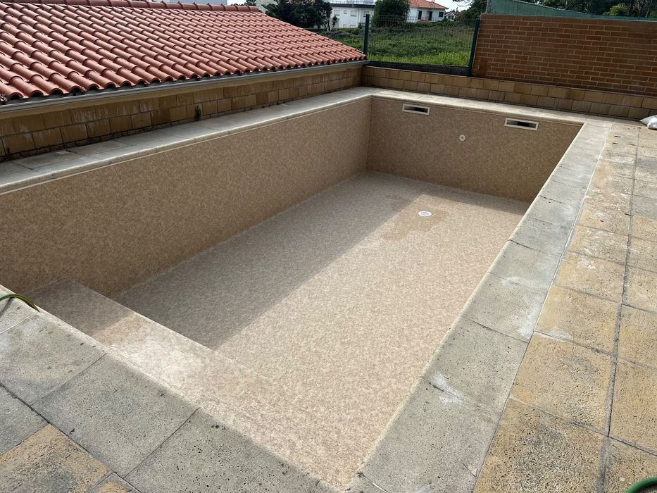 Instalação tela armada Piscinas