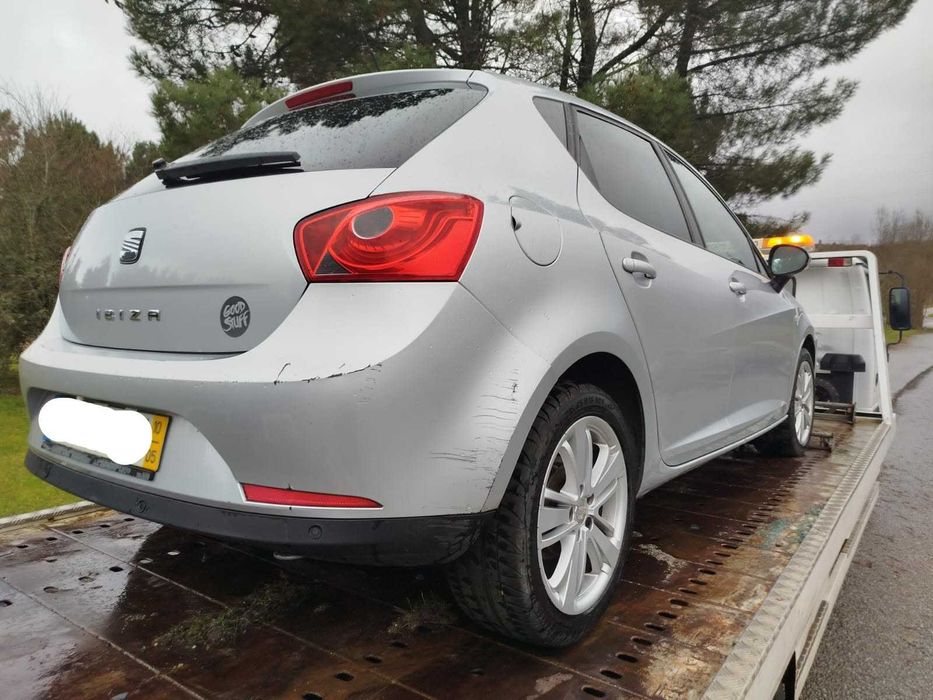 Para peças Seat Ibiza 6J 1.2I ano 2010