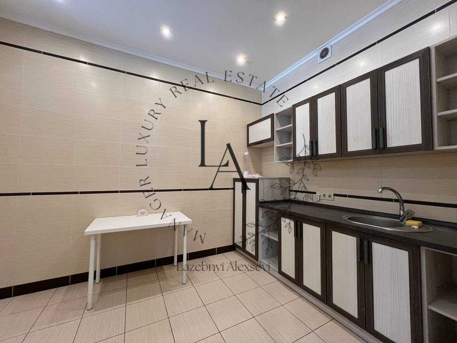 Carnegie Tower Офіс 160м з Ремонтом.4 кабінети.метро Кловська БЕЗ%