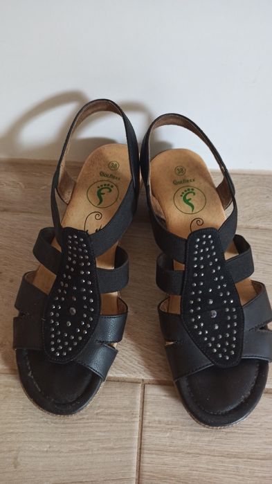 złote sandałki letnie Atmosphere 38 BDB