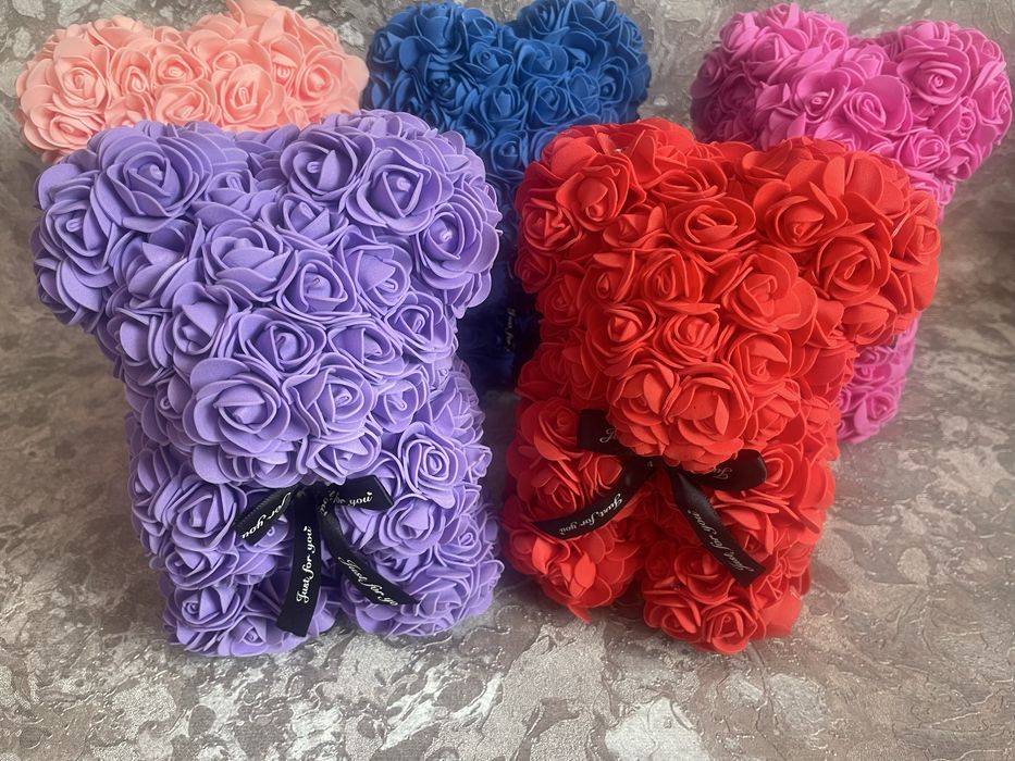 Ведмедики з троянд. Мишки из роз. Сувенірний ведмедик. Подарунок.